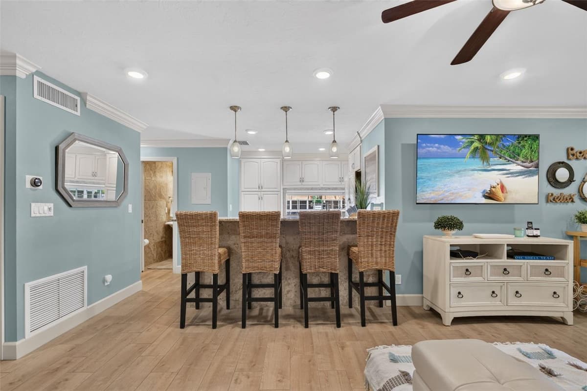 1141 PEPPERTREE DRIVE — photo 13 of 56