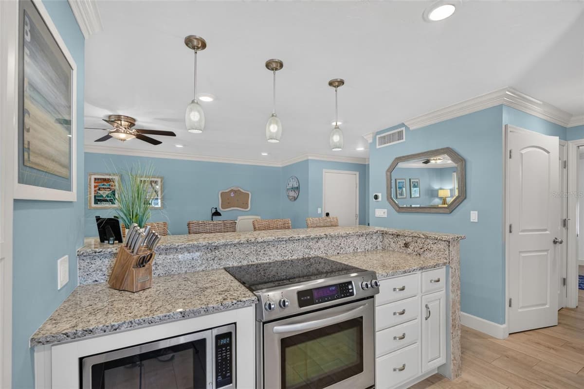 1141 PEPPERTREE DRIVE — photo 17 of 56
