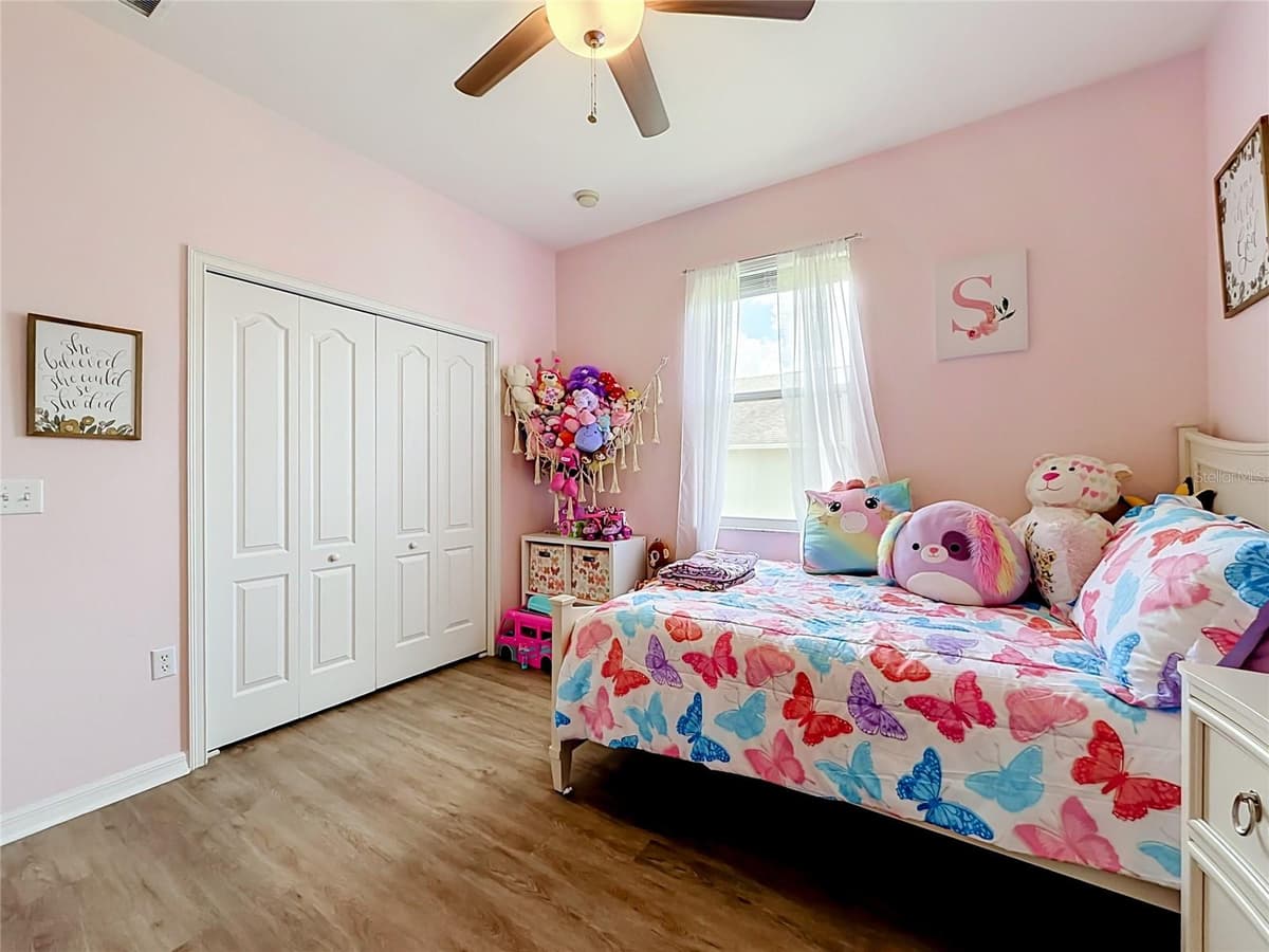 8230 WOODVINE CIRCLE — photo 33 of 55
