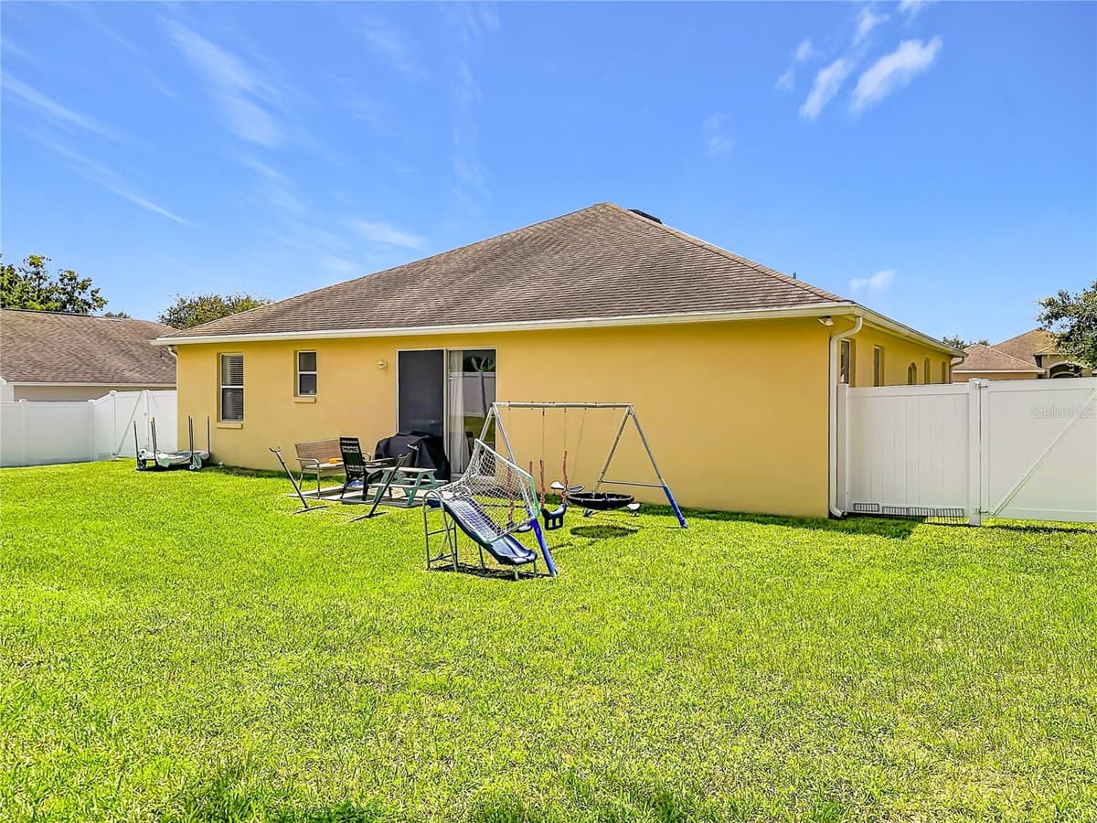 8230 WOODVINE CIRCLE — photo 44 of 55