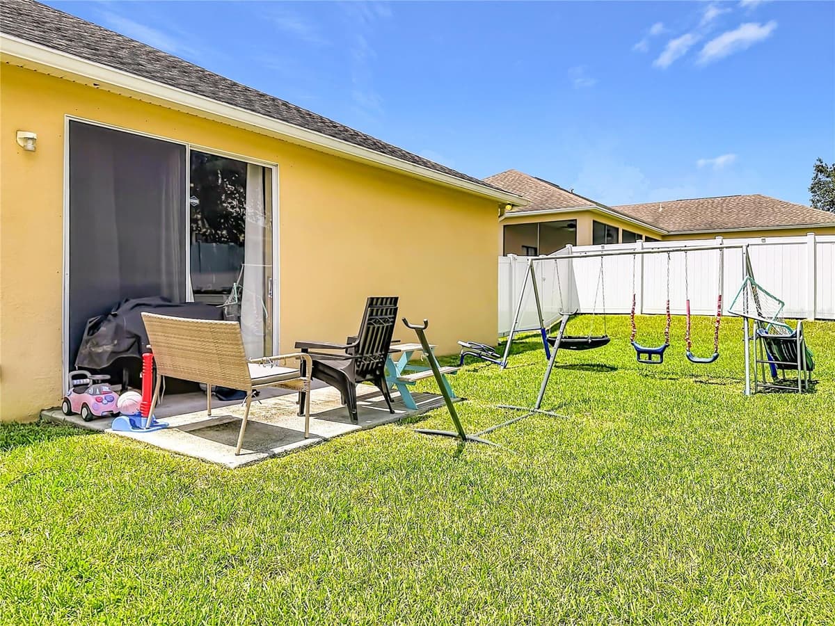 8230 WOODVINE CIRCLE — photo 46 of 55