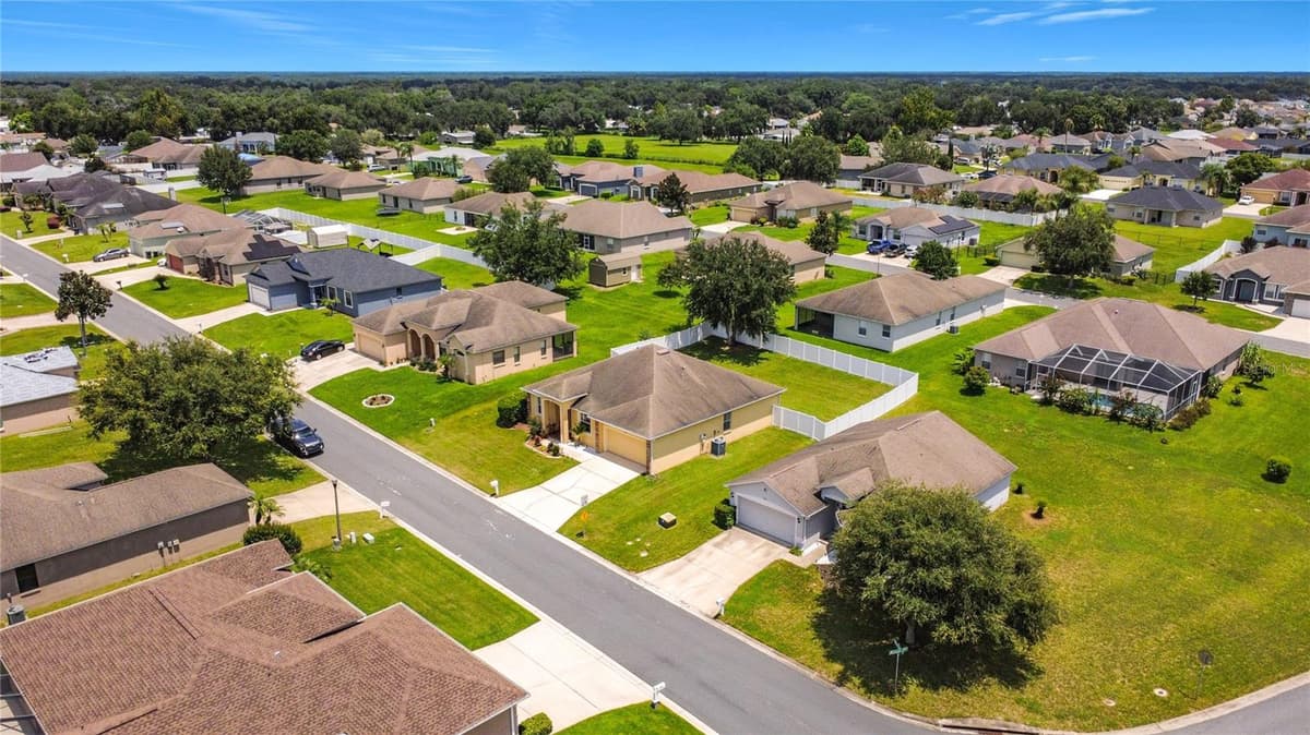 8230 WOODVINE CIRCLE — photo 49 of 55