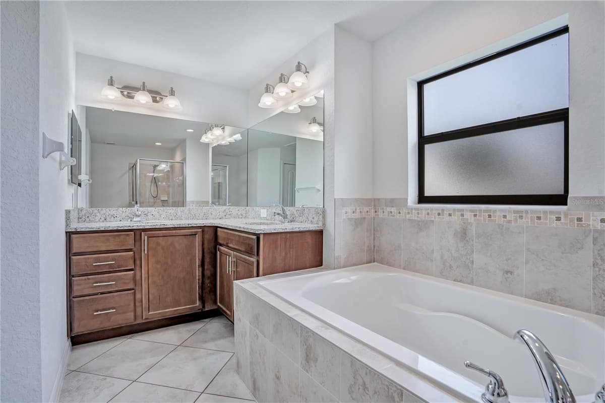 257 KISSENGEN PARK DRIVE — photo 14 of 34