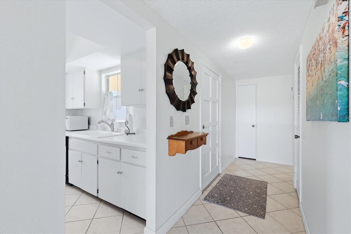 5887 TIDEWOOD AVENUE — photo 15 of 33