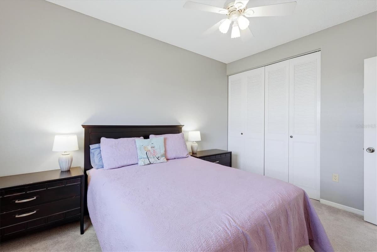5887 TIDEWOOD AVENUE — photo 21 of 33