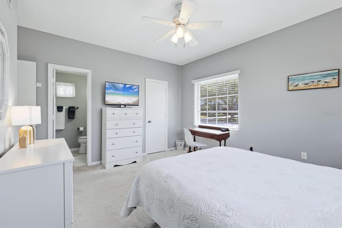 5887 TIDEWOOD AVENUE — photo 19 of 33