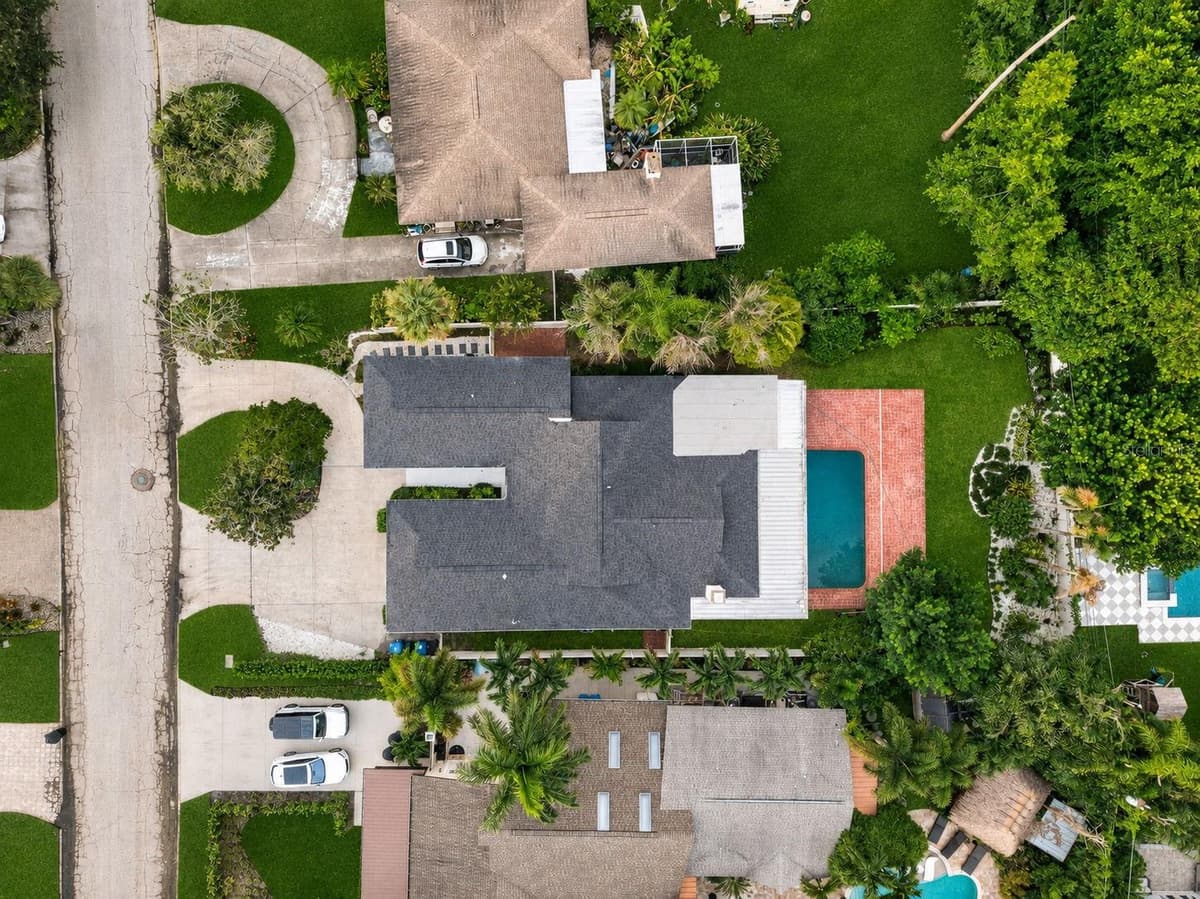 219 MIRAMAR BOULEVARD — photo 45 of 47