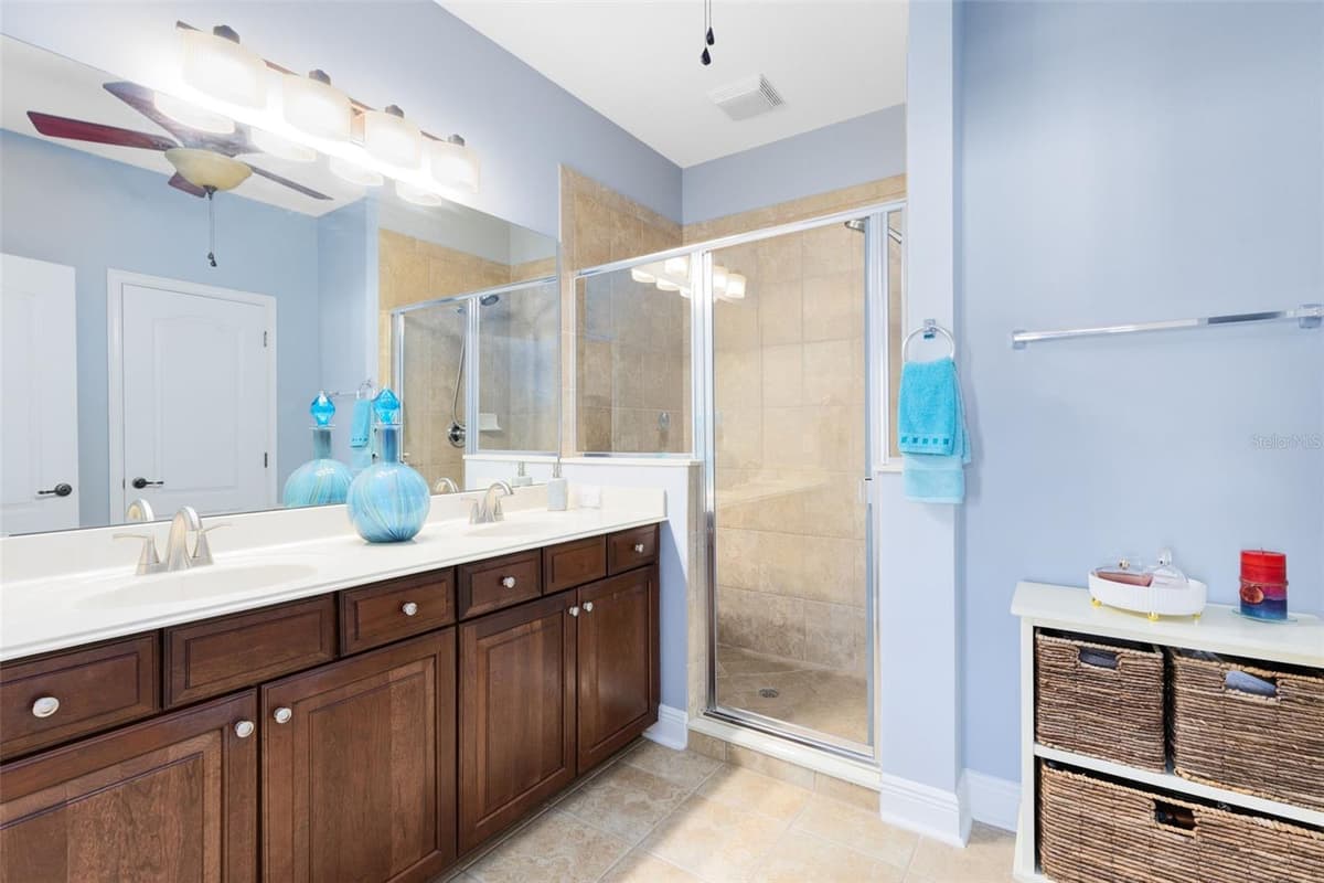 463 ELLIS SQUARE COURT — photo 19 of 34