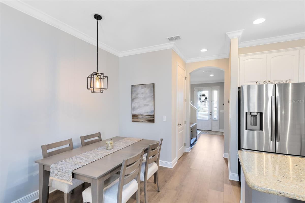 463 ELLIS SQUARE COURT — photo 14 of 34