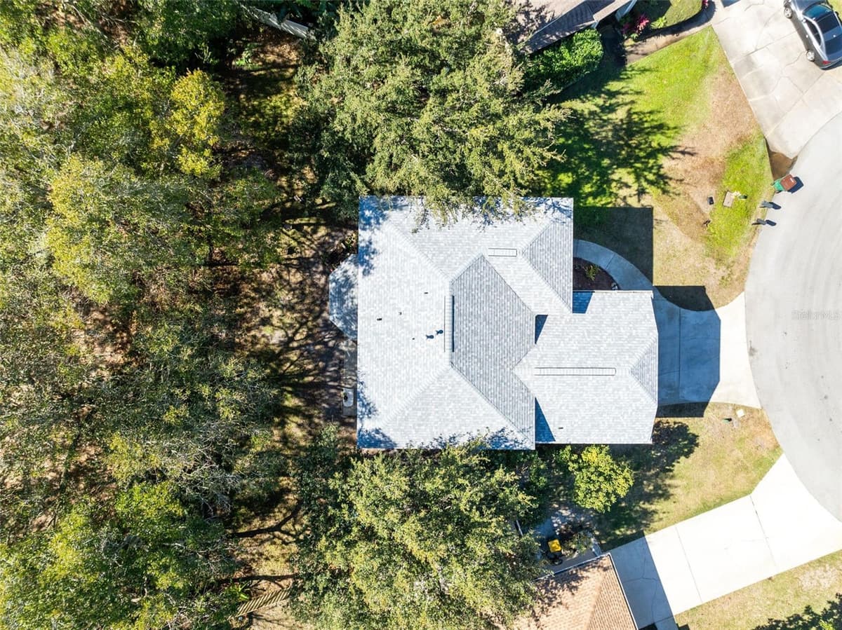 703 SAMUEL CHASE LANE — photo 4 of 41