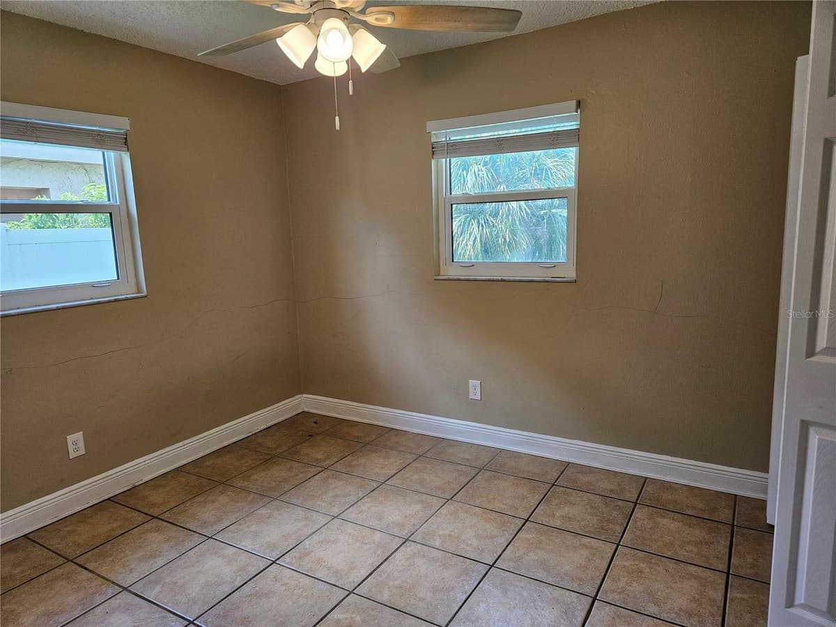 6092 BURCH STREET — photo 10 of 17