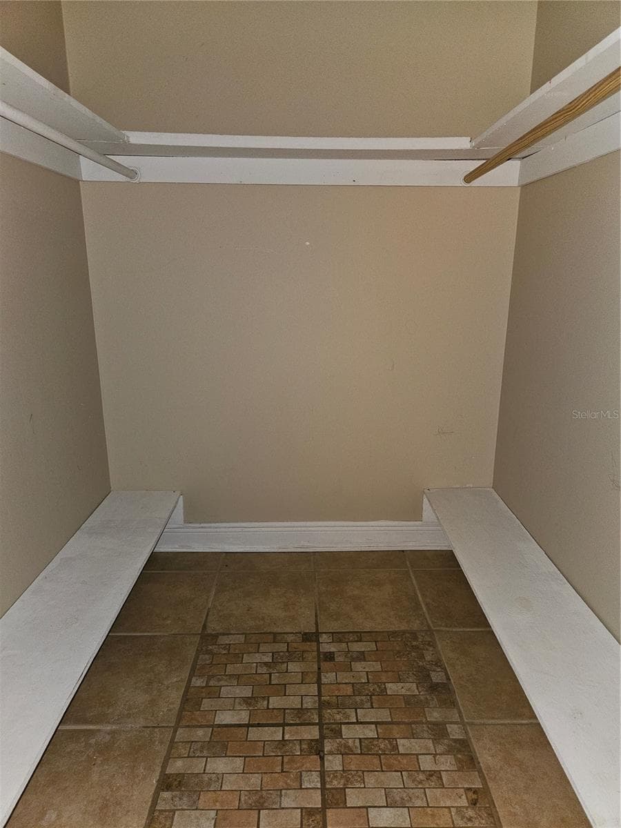 6092 BURCH STREET — photo 9 of 17