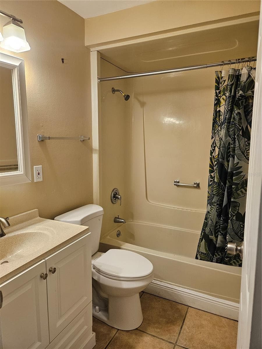 6092 BURCH STREET — photo 12 of 17