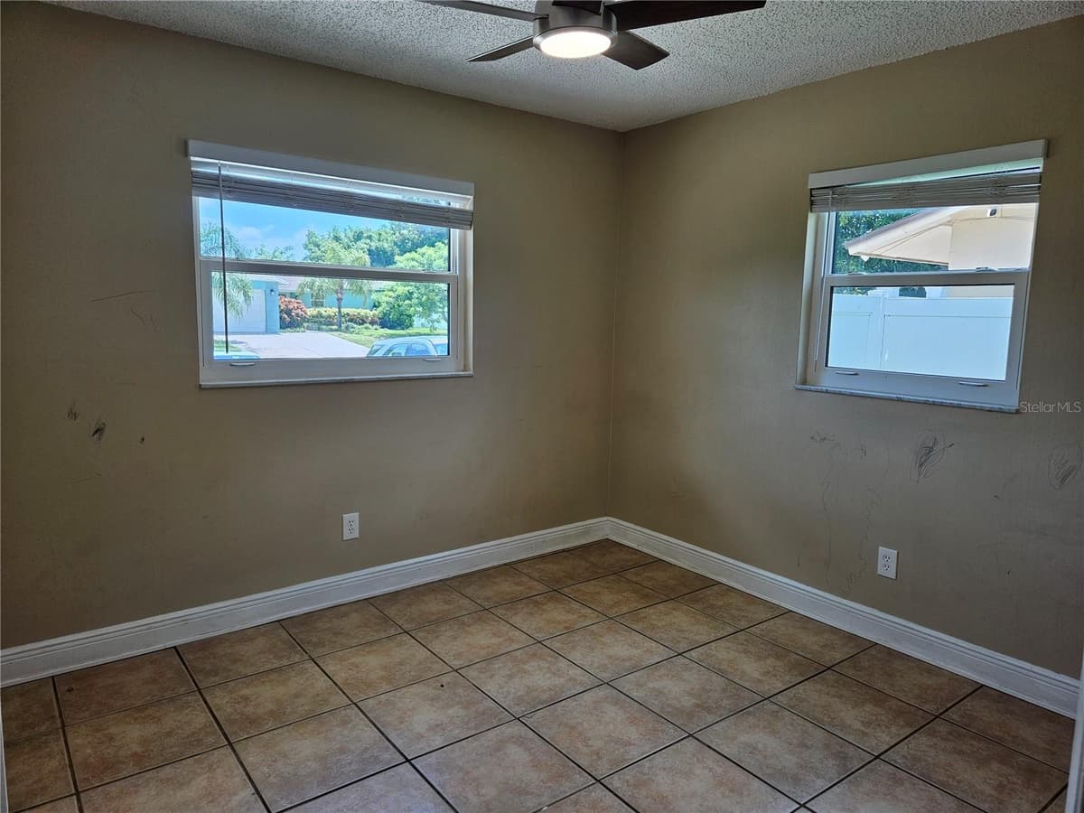 6092 BURCH STREET — photo 11 of 17