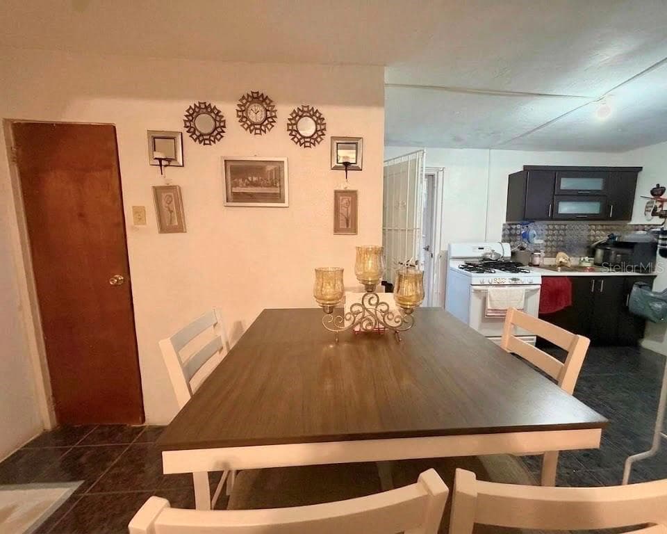 39 A BO A CALLE LOS MILLONES BO MAGUEYES — photo 4 of 6