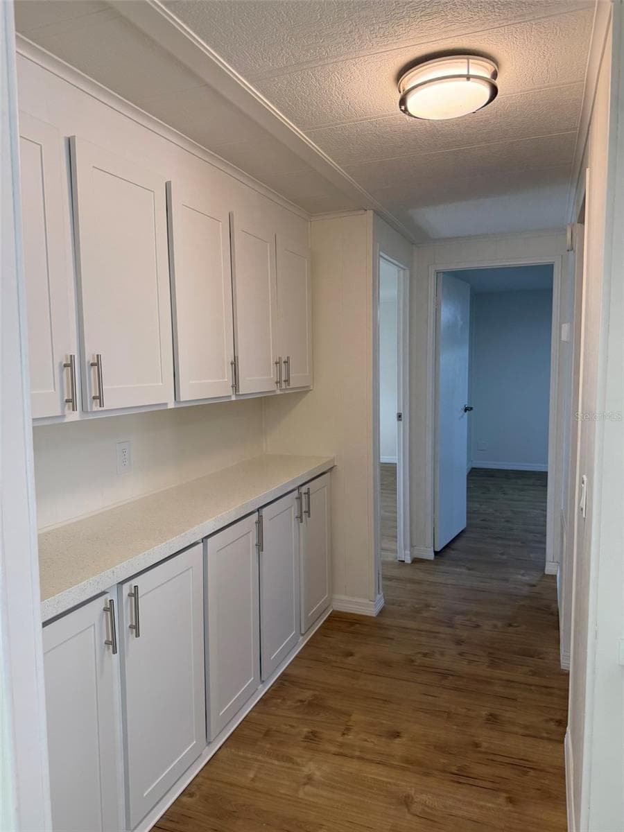 130 CLUBVIEW DRIVE — photo 13 of 27