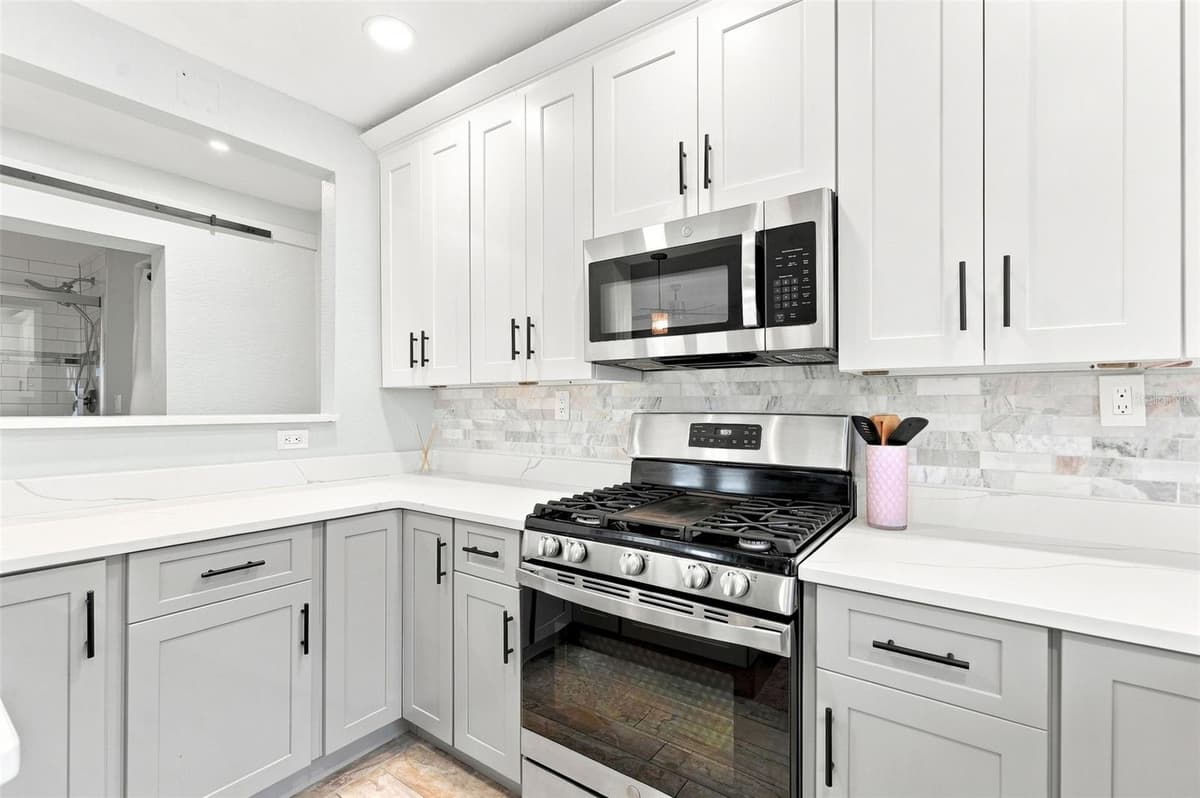 5421 GAY STREET — photo 48 of 65