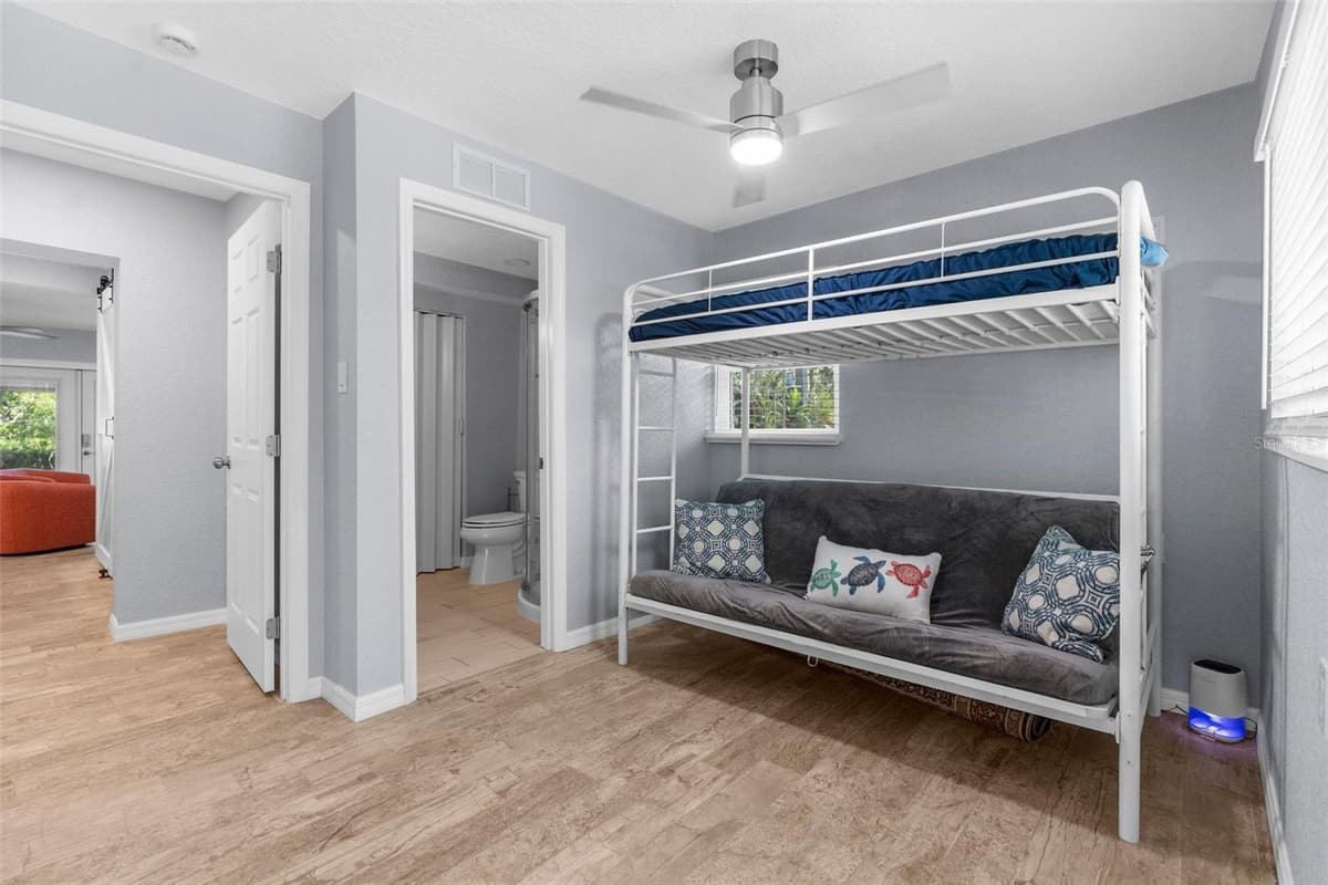 5421 GAY STREET — photo 27 of 65