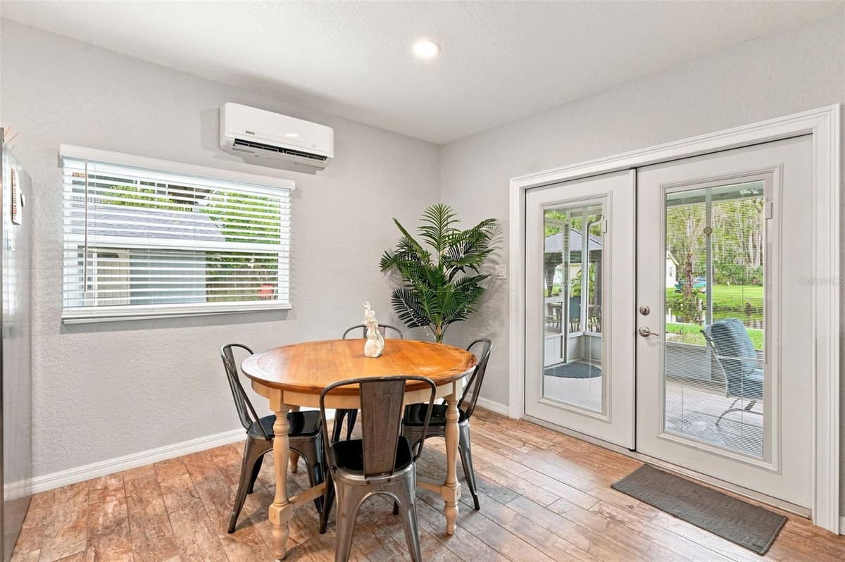 5421 GAY STREET — photo 12 of 65