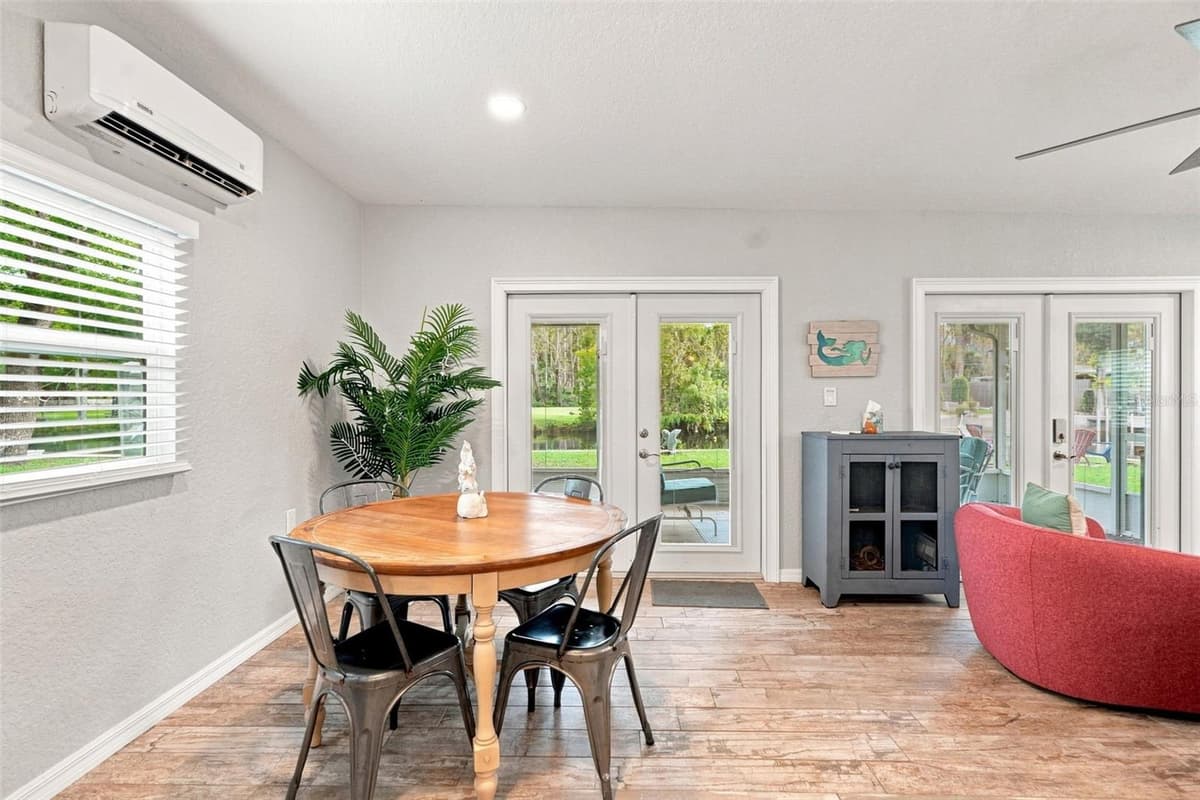 5421 GAY STREET — photo 11 of 65