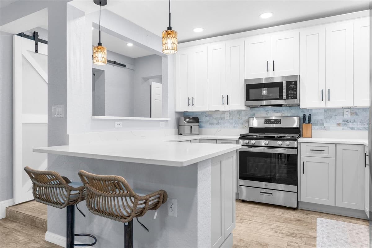 5421 GAY STREET — photo 26 of 65
