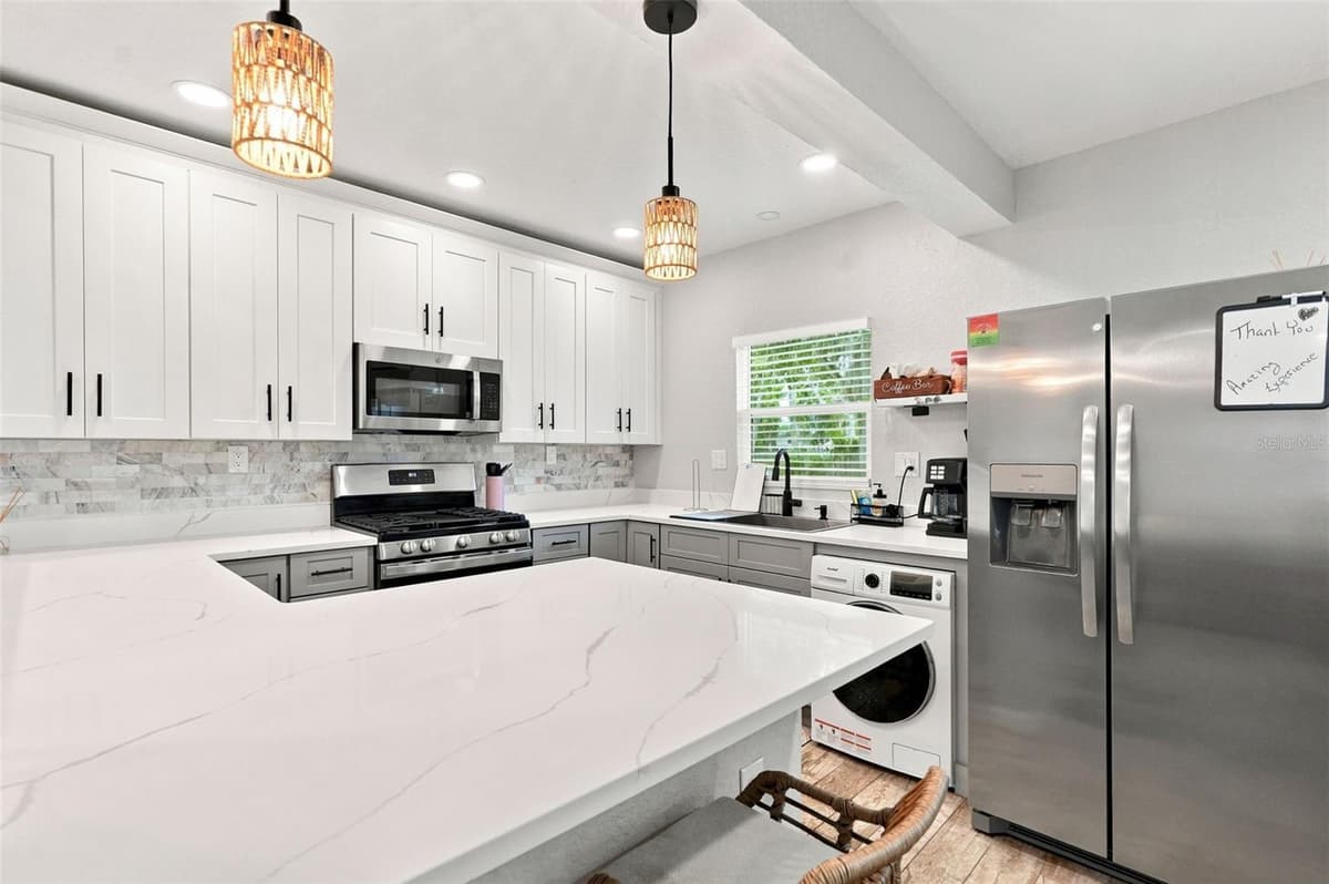 5421 GAY STREET — photo 9 of 65