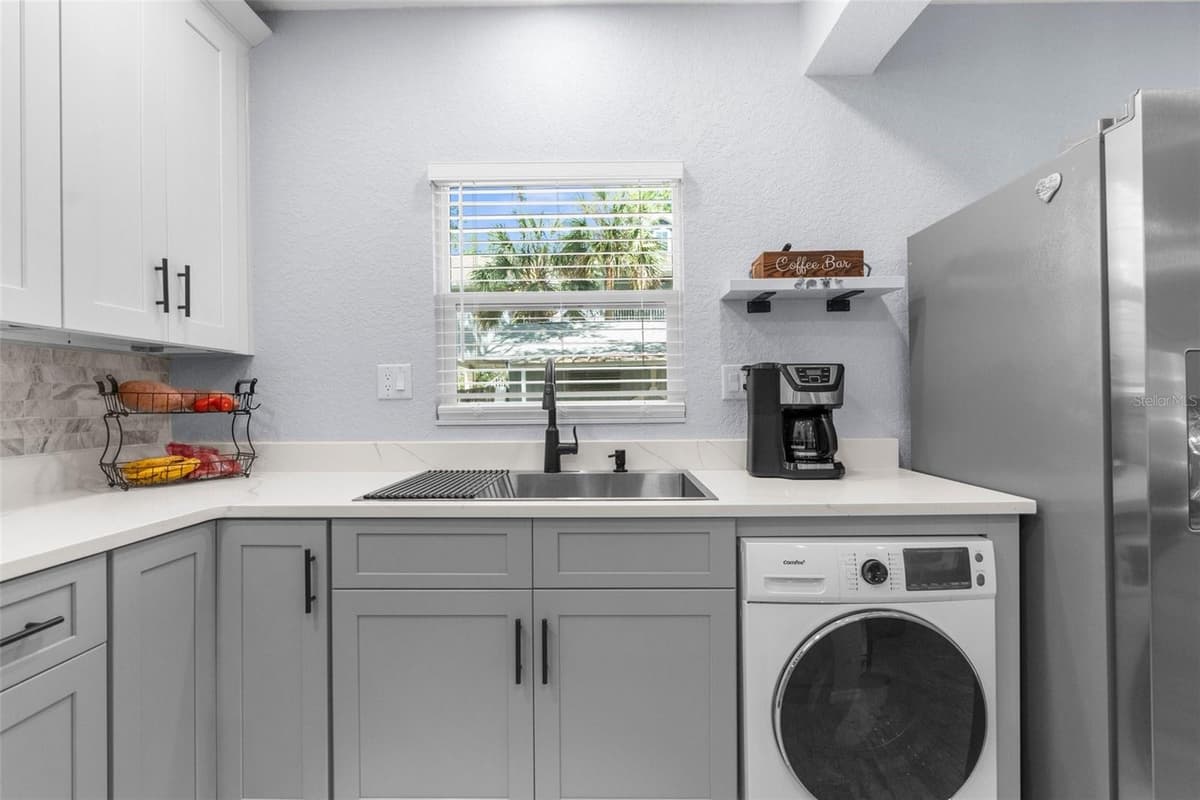 5421 GAY STREET — photo 18 of 65