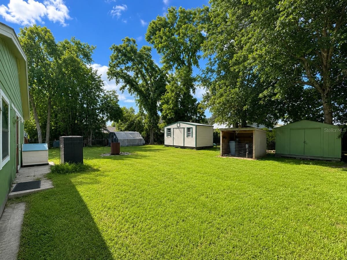 35 ALMOND ROAD — photo 13 of 13