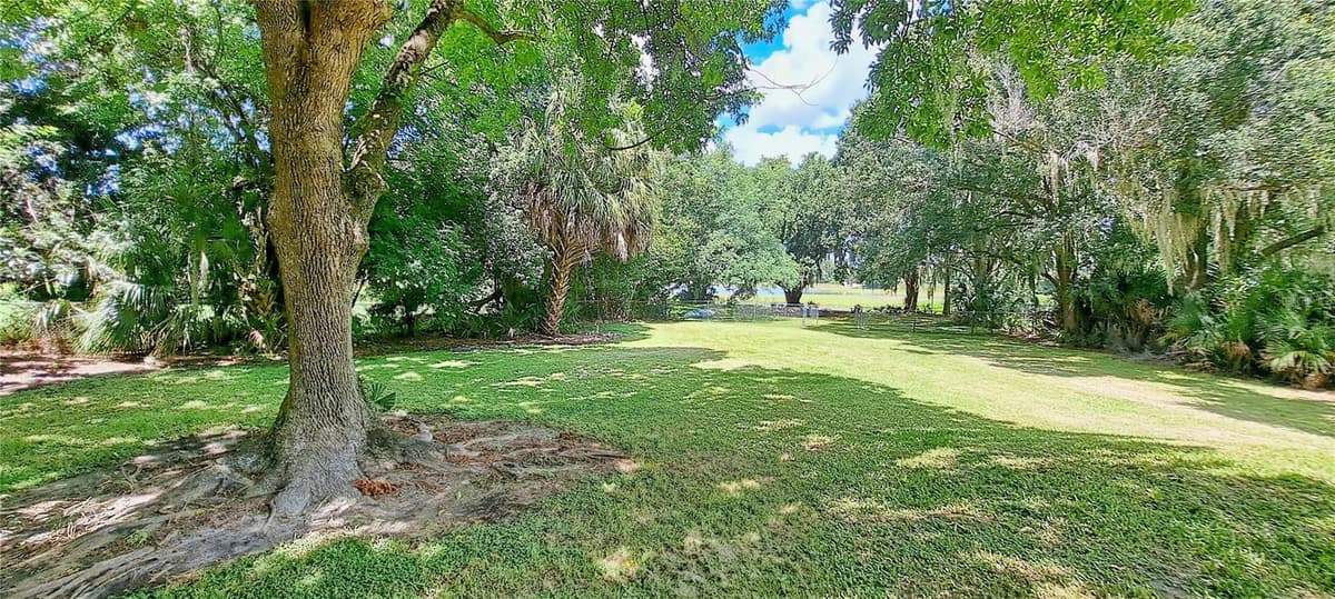 3017 BAY LAKE ROAD — photo 24 of 36