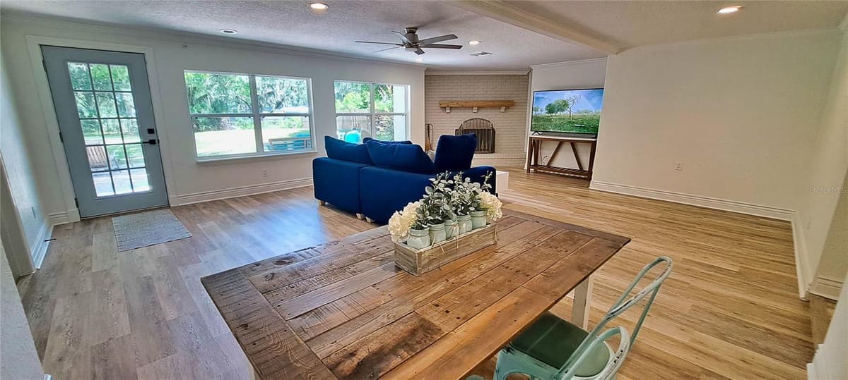 3017 BAY LAKE ROAD — photo 11 of 36