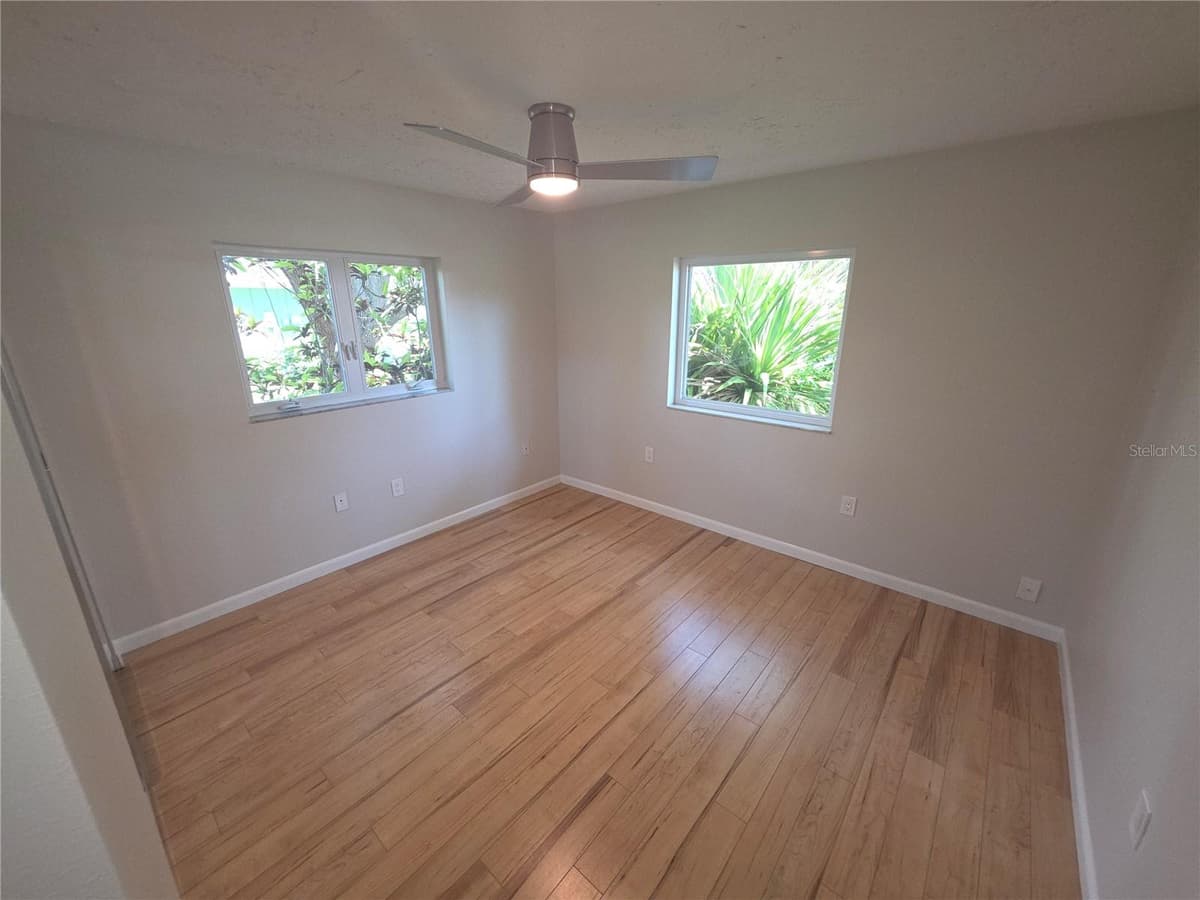 7708 9TH AVE DRIVE — photo 13 of 45
