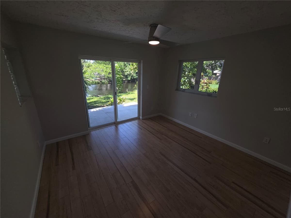 7708 9TH AVE DRIVE — photo 17 of 45
