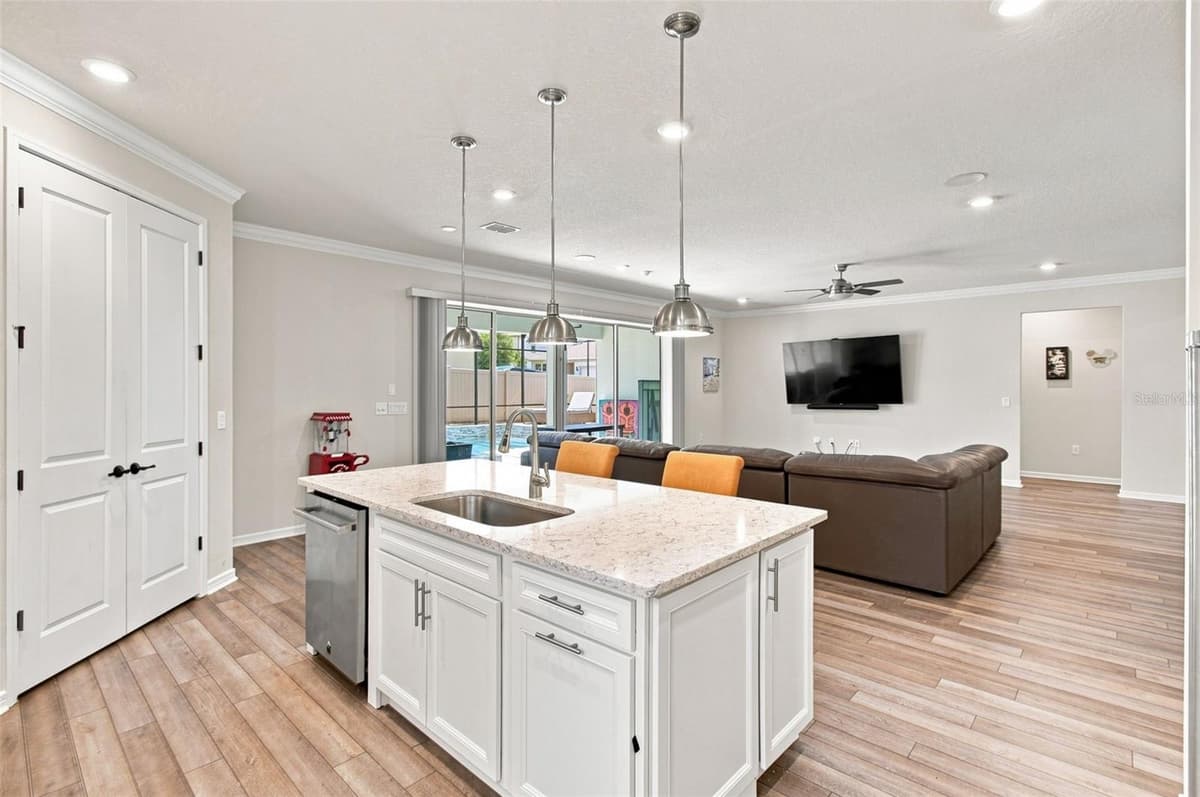 3362 HANGING TIDE STREET — photo 11 of 58