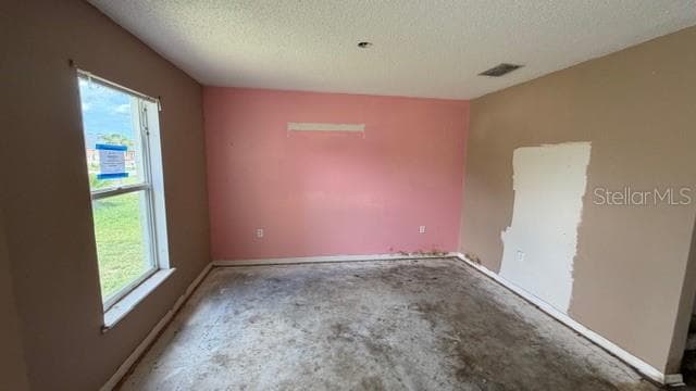 464 MARTIGUES DRIVE — photo 2 of 7