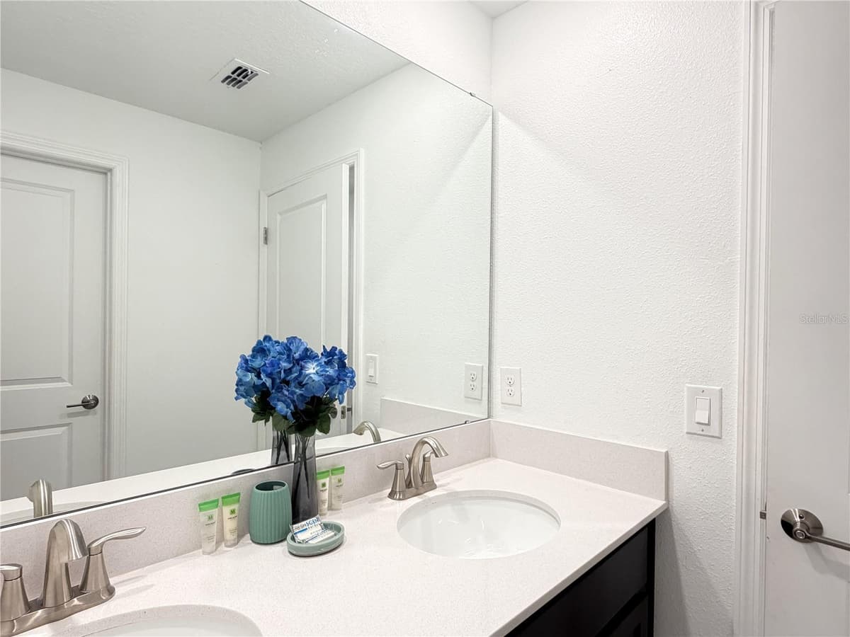 4192 PARAGRAPH DRIVE — photo 38 of 45