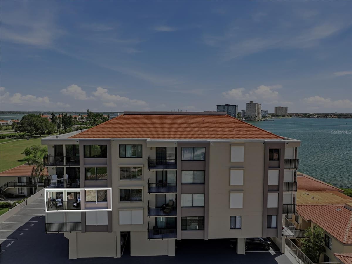 6104 PALMA DEL MAR BOULEVARD — photo 3 of 59