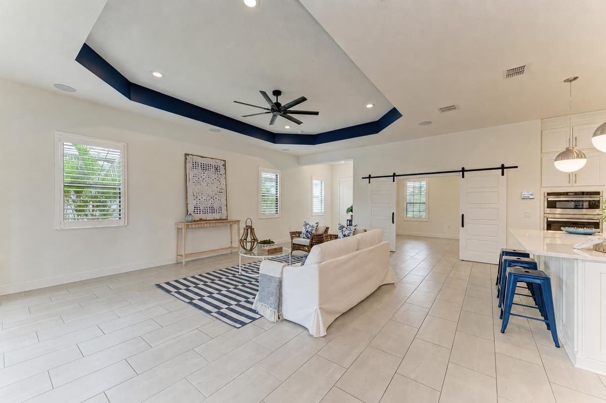 10913 TREVINO STREET — photo 20 of 50