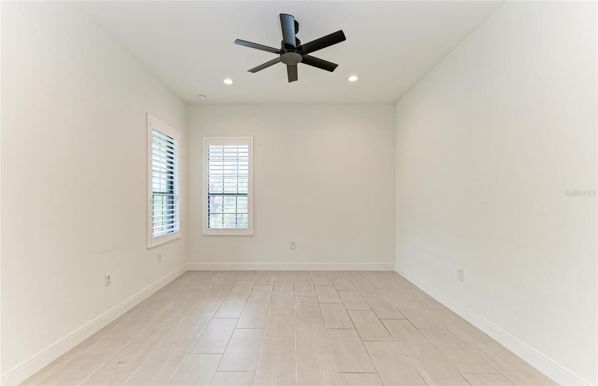 10913 TREVINO STREET — photo 35 of 50
