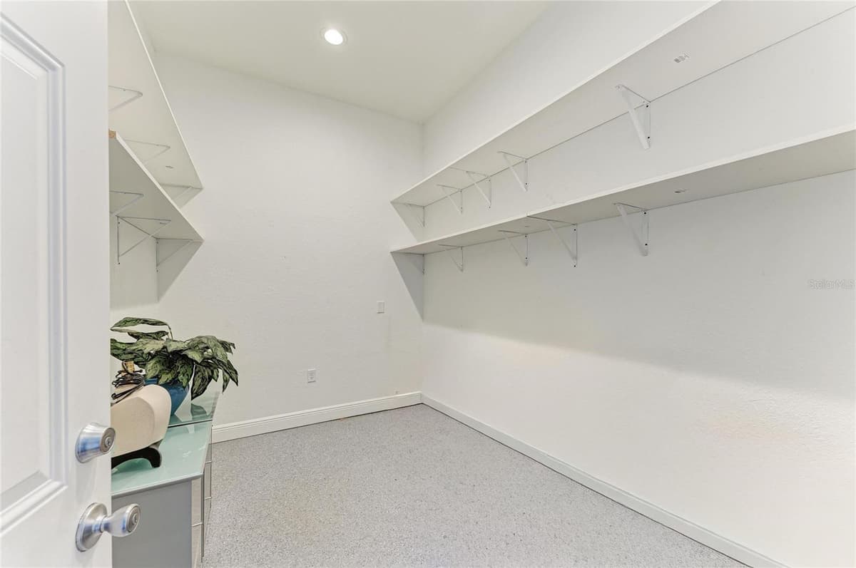 10913 TREVINO STREET — photo 39 of 50