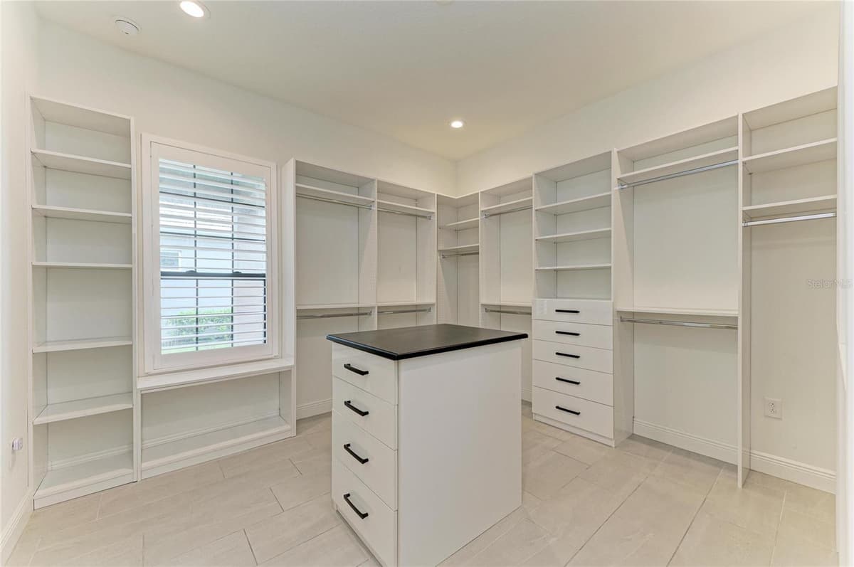 10913 TREVINO STREET — photo 32 of 50