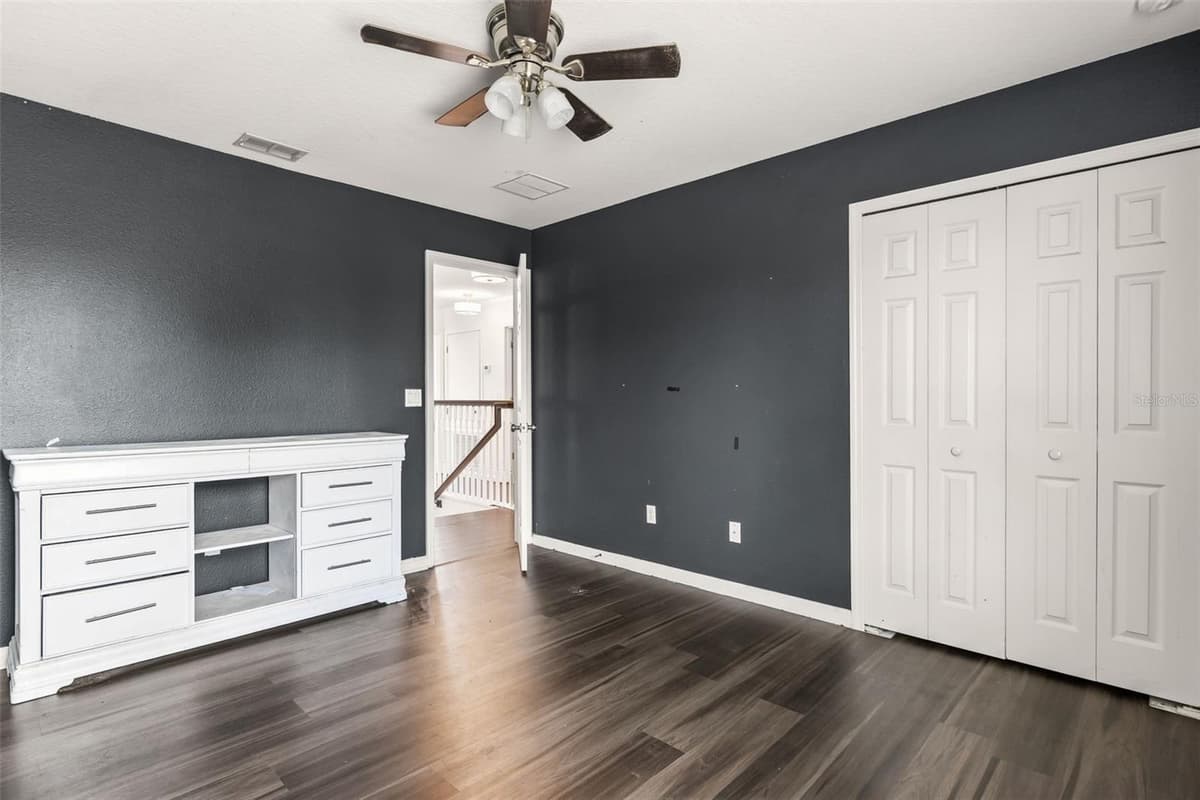 16424 CEDAR CREST DRIVE — photo 12 of 35
