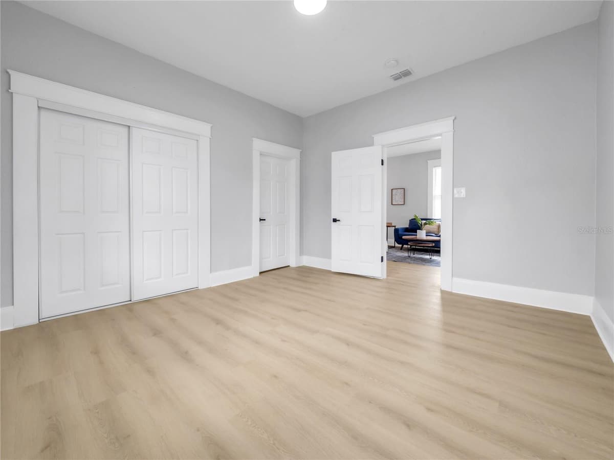 1215 26TH AVENUE — photo 15 of 26