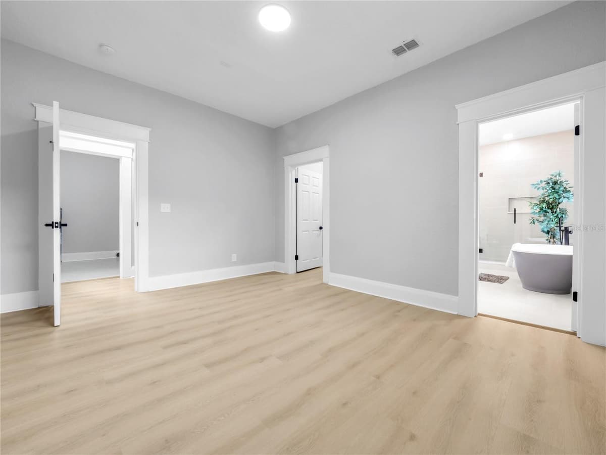 1215 26TH AVENUE — photo 19 of 26