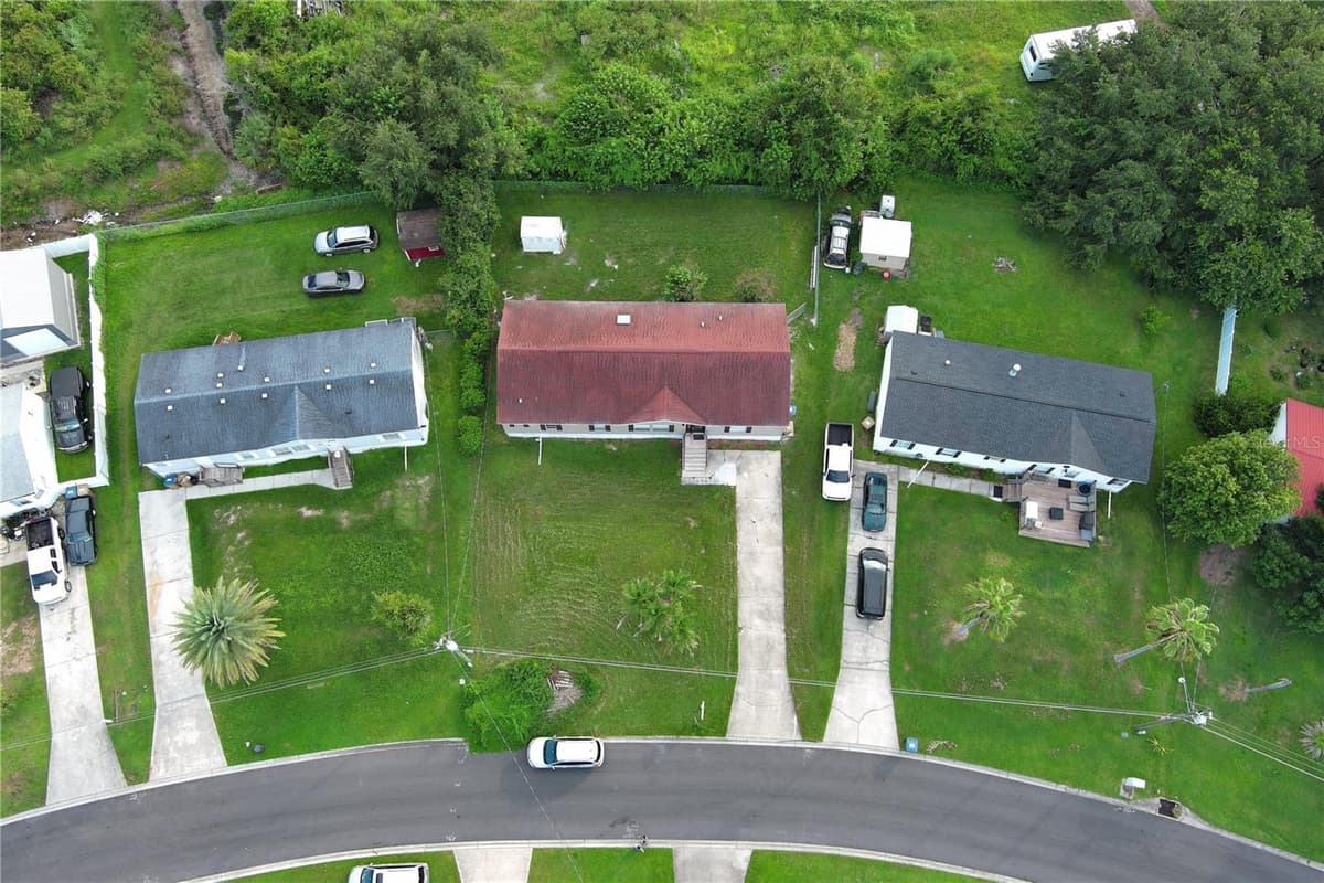 1124 DARA CAY DRIVE — photo 4 of 27