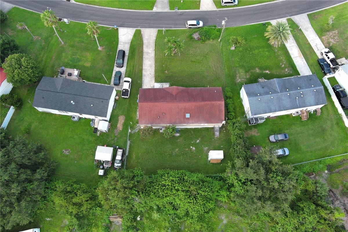 1124 DARA CAY DRIVE — photo 5 of 27