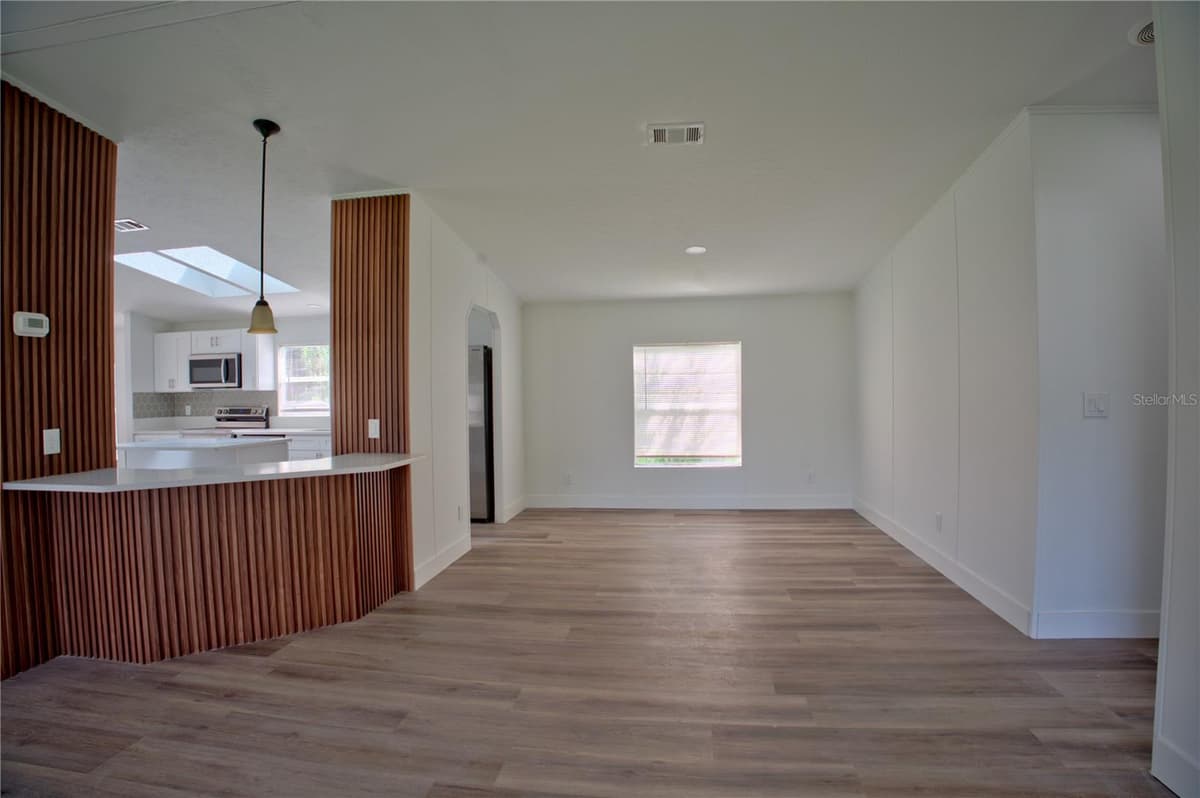 1124 DARA CAY DRIVE — photo 13 of 27