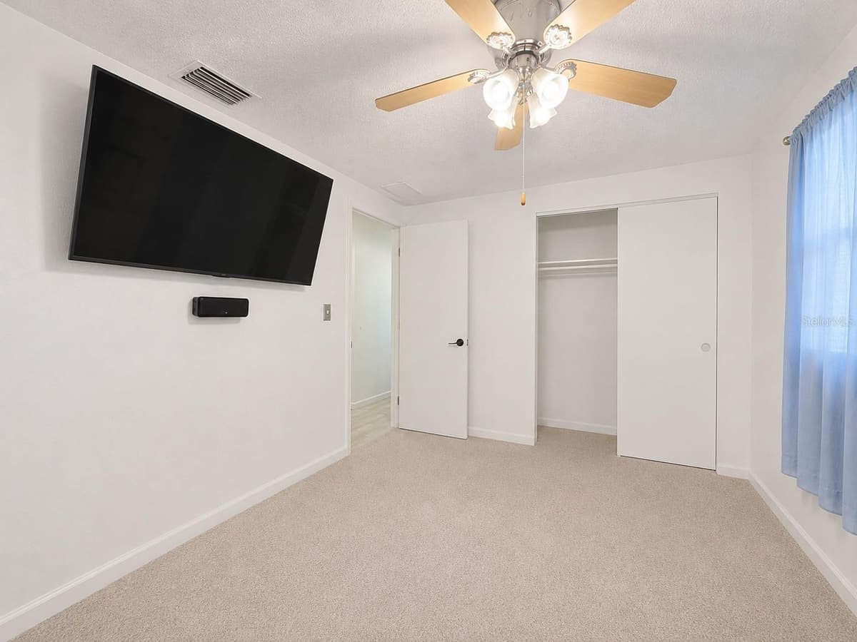 6512 CHELSEA STREET — photo 17 of 51