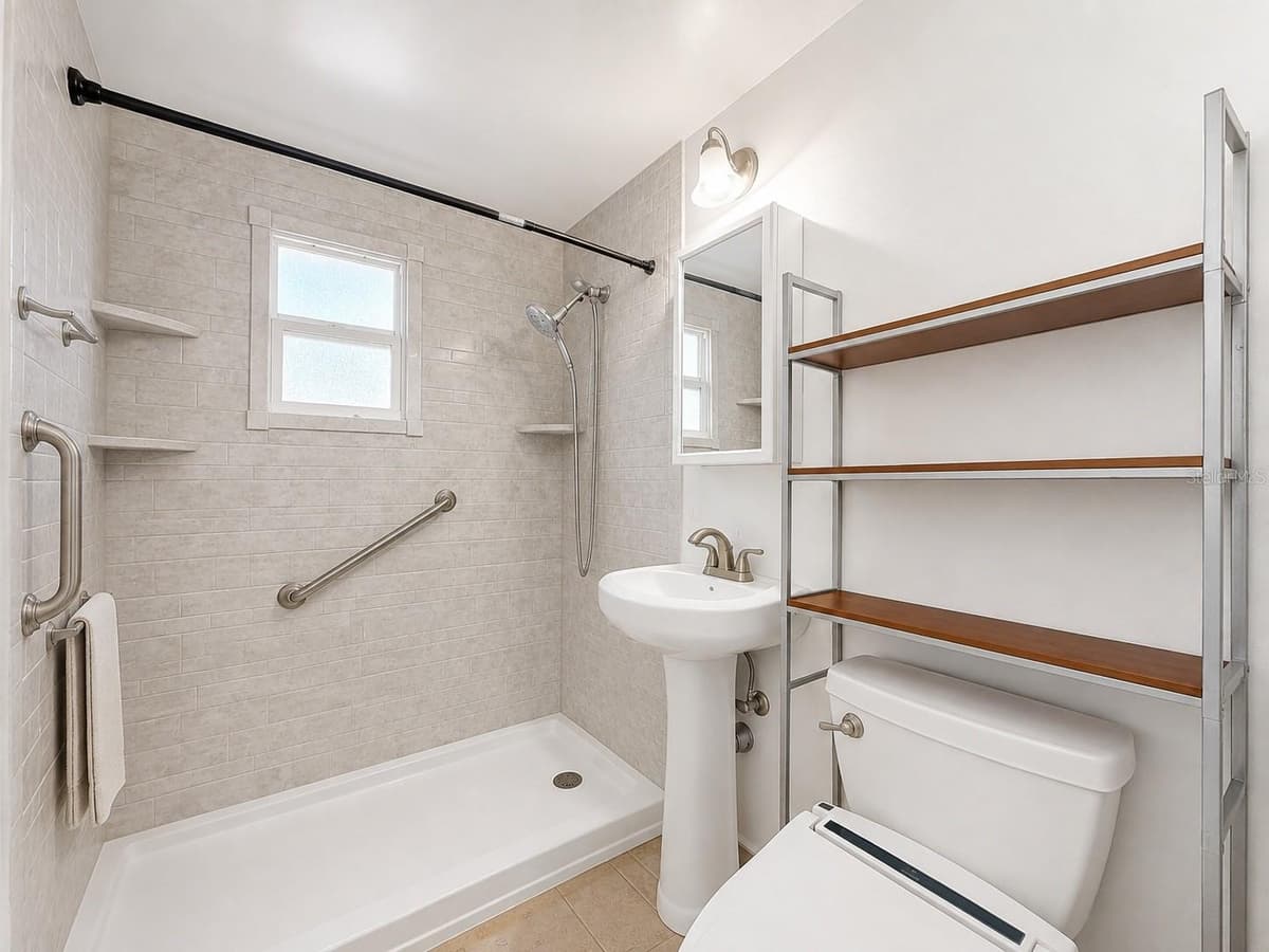 6512 CHELSEA STREET — photo 18 of 51