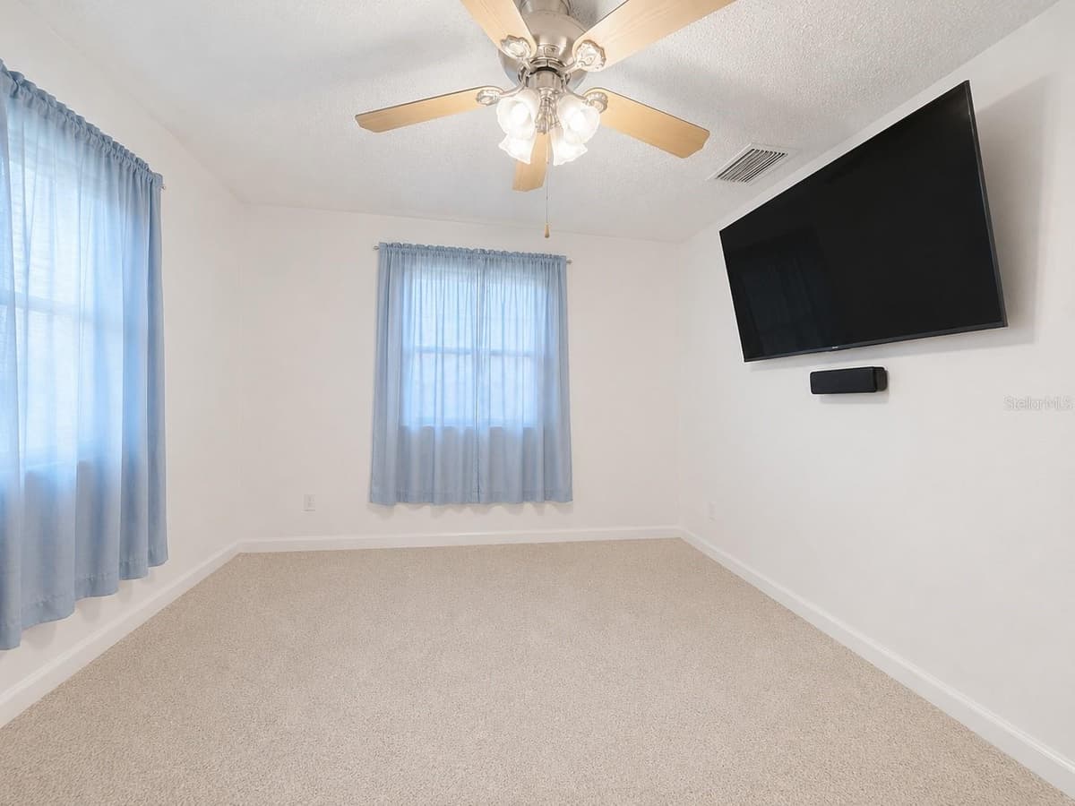 6512 CHELSEA STREET — photo 14 of 51