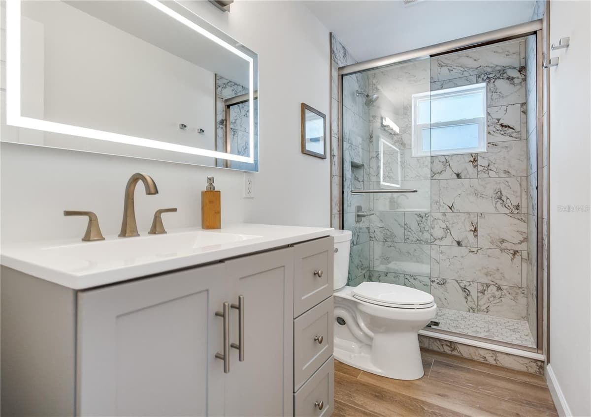 16458 REDINGTON DRIVE — photo 12 of 63